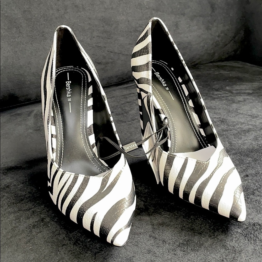 Zebra Heels Pumps